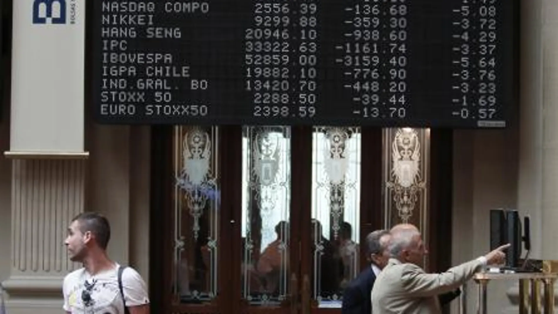 El Ibex desaprovecha el repunte de Wall Street y baja el 0,36 %