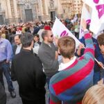 La plaza de la catedral de Murcia se convirtió en el escenario donde se defendió el «Sí a la vida» de forma unánime con la participación de personas de todas las edades