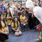 Un activista gay increpa a participantes en la JMJ, el 19 de agosto