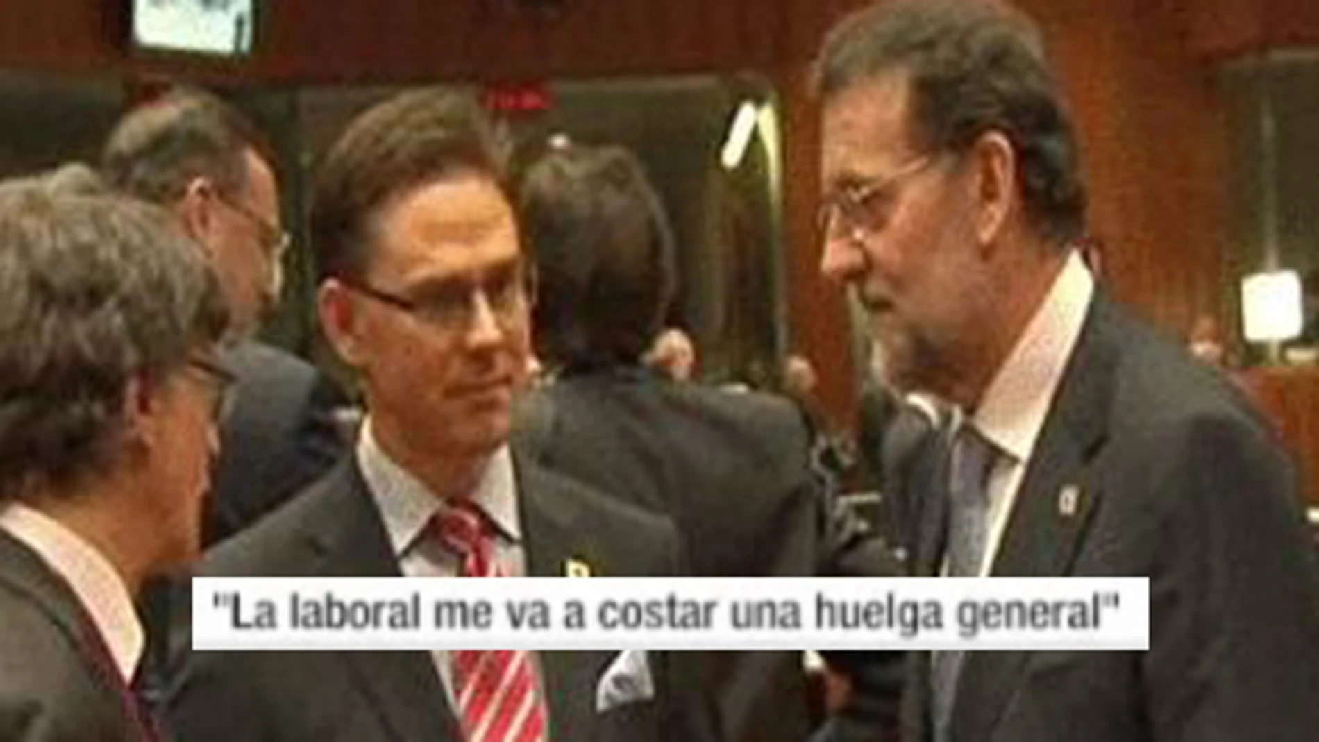 Rajoy dice en Bruselas que «la reforma laboral me va a costar una huelga»