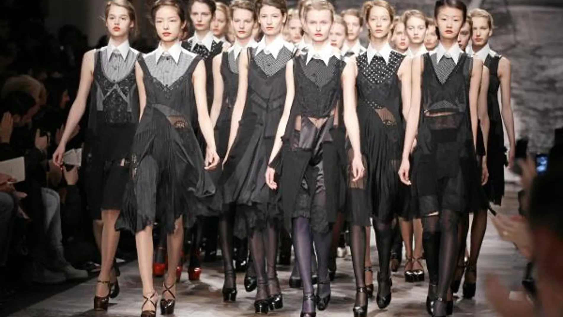 Las modelos de Antonio Marras parecían salidas de la escuela de «Crepúsculo»