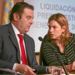 El conseller de Economía, Haciendo y Ocupación, Gerardo Camps, y la portavoz del Consell, Paula Sánchez de León