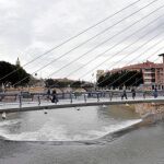 El río Segura a su paso por el centro de la ciudad de Murcia
