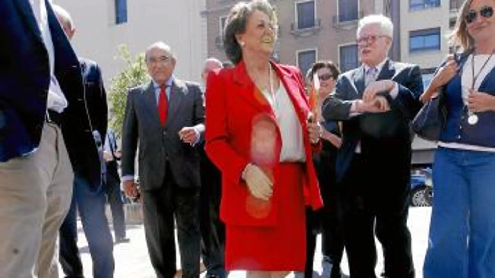 Barberá, ayer a su llegada a la sede del Partido Popular en Valencia