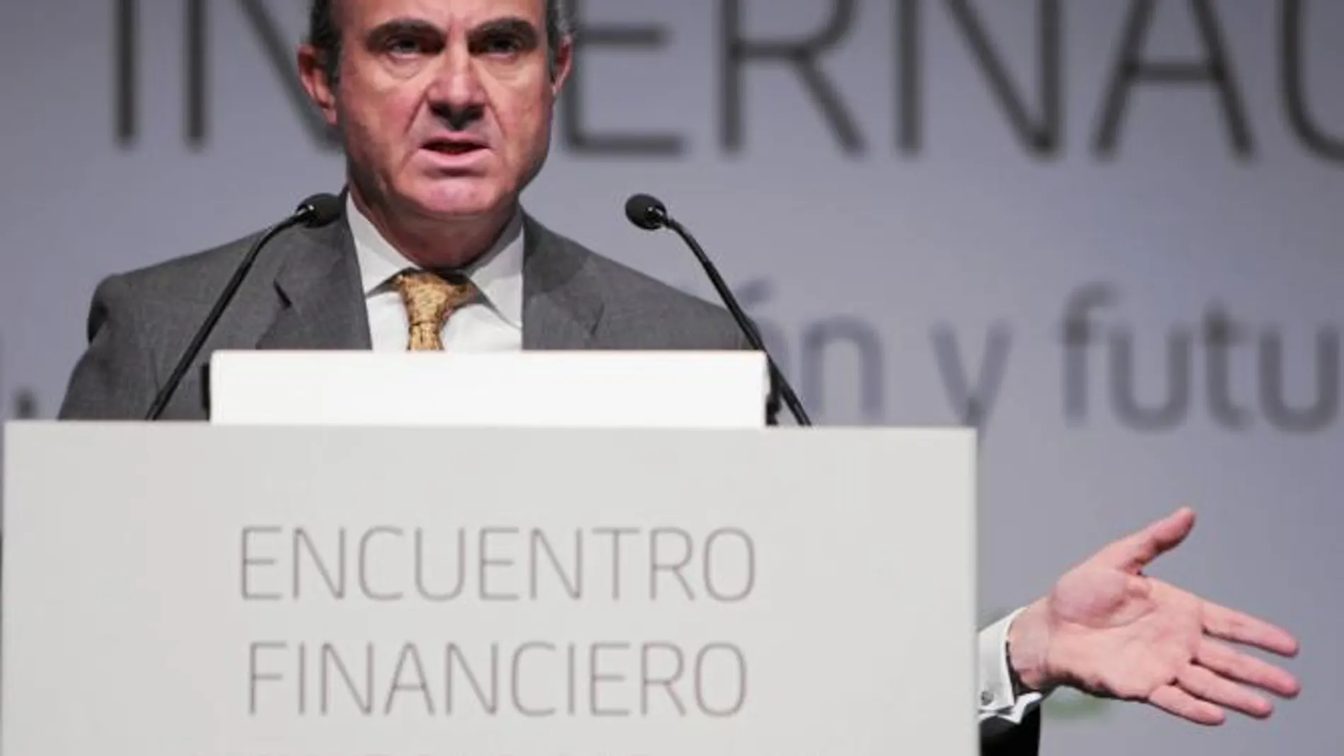 Economía cuenta con todas las autonomías para el ajuste