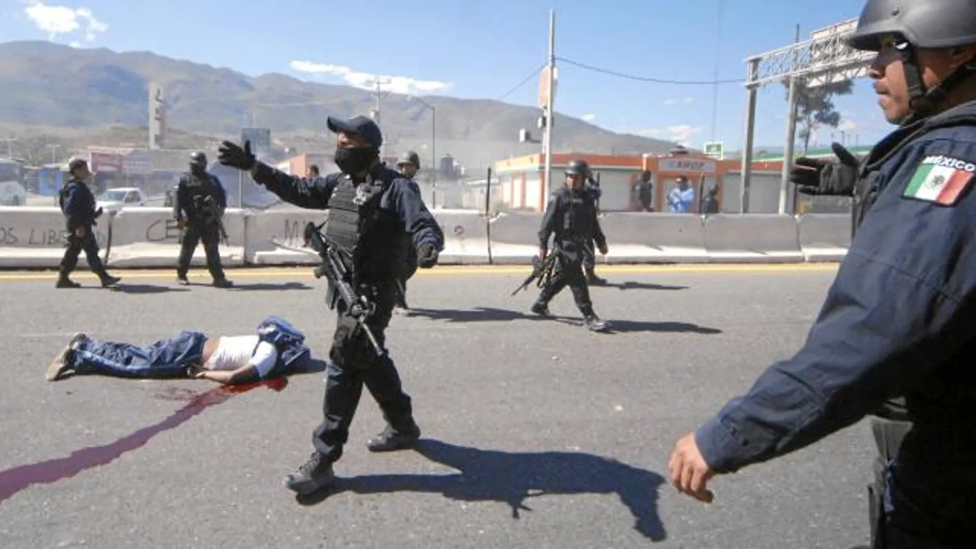 Dos estudiantes fallecieron por disparos de la Policía en una manifestación