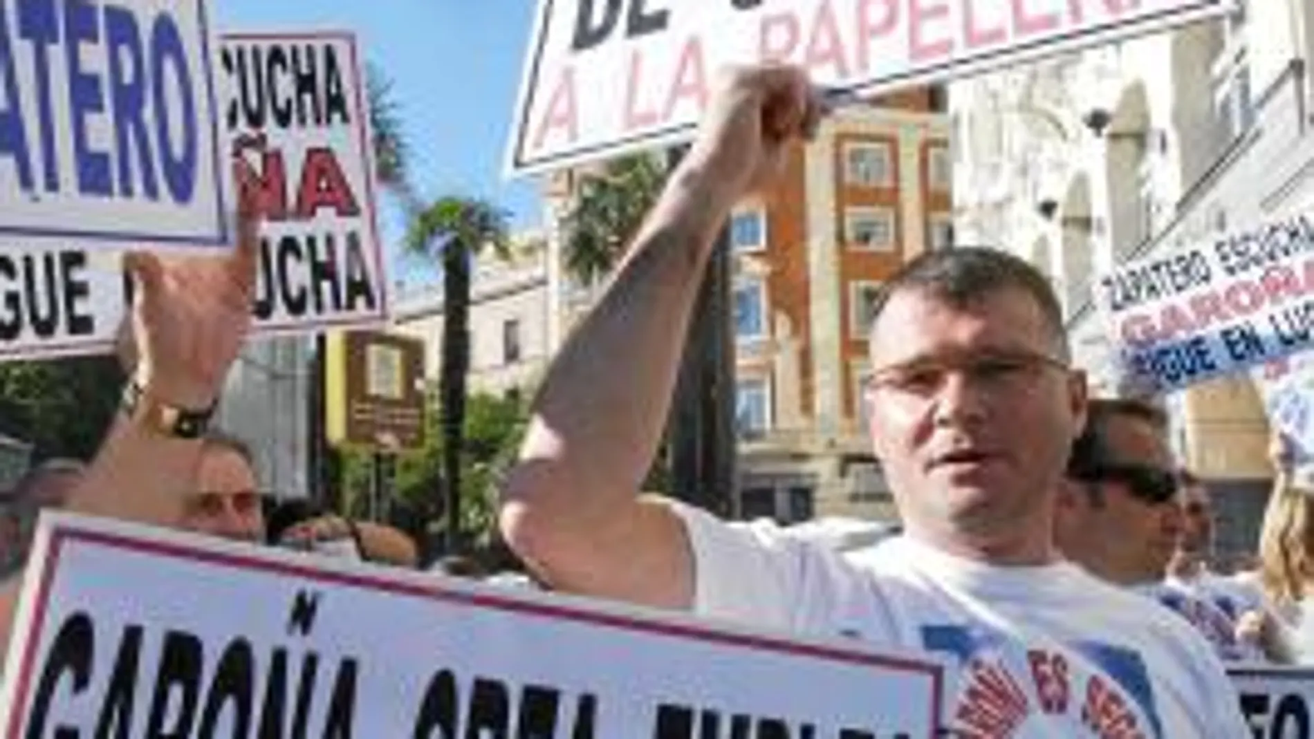 Trabajadores de la central de Garoña y sus familiares se echaron a las calles de Madrid para protestar por su continuidad