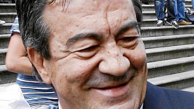 Cascos promete el cargo en Asturias y el Gobierno le tiende la mano