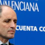 El presidente de la Generalitat, Francisco Camps, ayer durante la inauguración de un centro de salud en Valencia