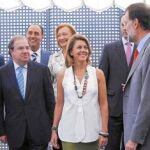 Rajoy se reunió, ayer, con los presidentes autonómicos del PP, y con Javier Arenas y Ana Mato
