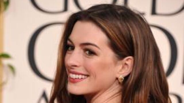 Anne Hathaway será Catwoman en la nueva película de Batman