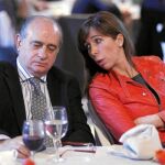 La plana mayor del PP arropó al candidato, liderada por Jorge Fernández y Alicia Sánchez-Camacho