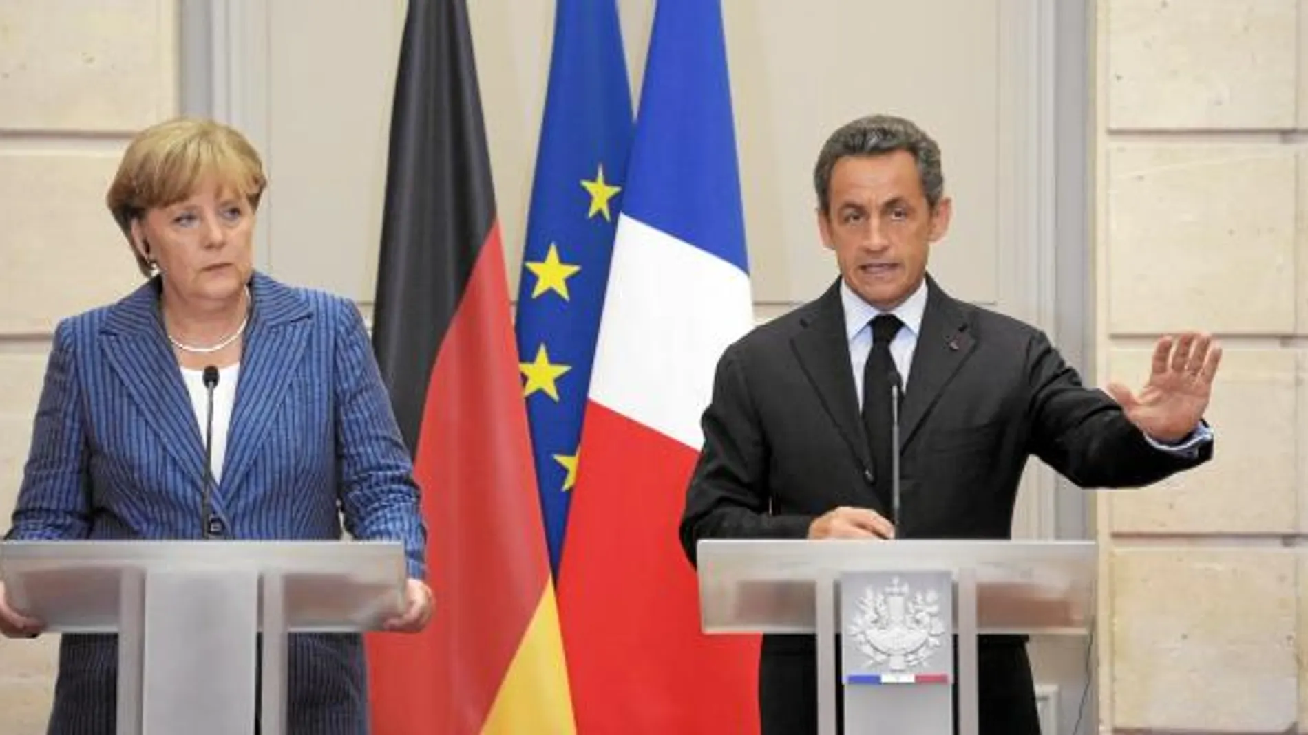 las bases Merkel y Sarkozy insistieron ayer en que la convergencia franco-alemana debe ser la base de la nueva gobernanza económica de la zona euro