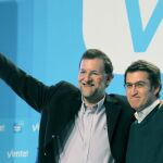 Rajoy y Feijóo en la clausura de la convención del PP celebrada en Santiago de Compostela