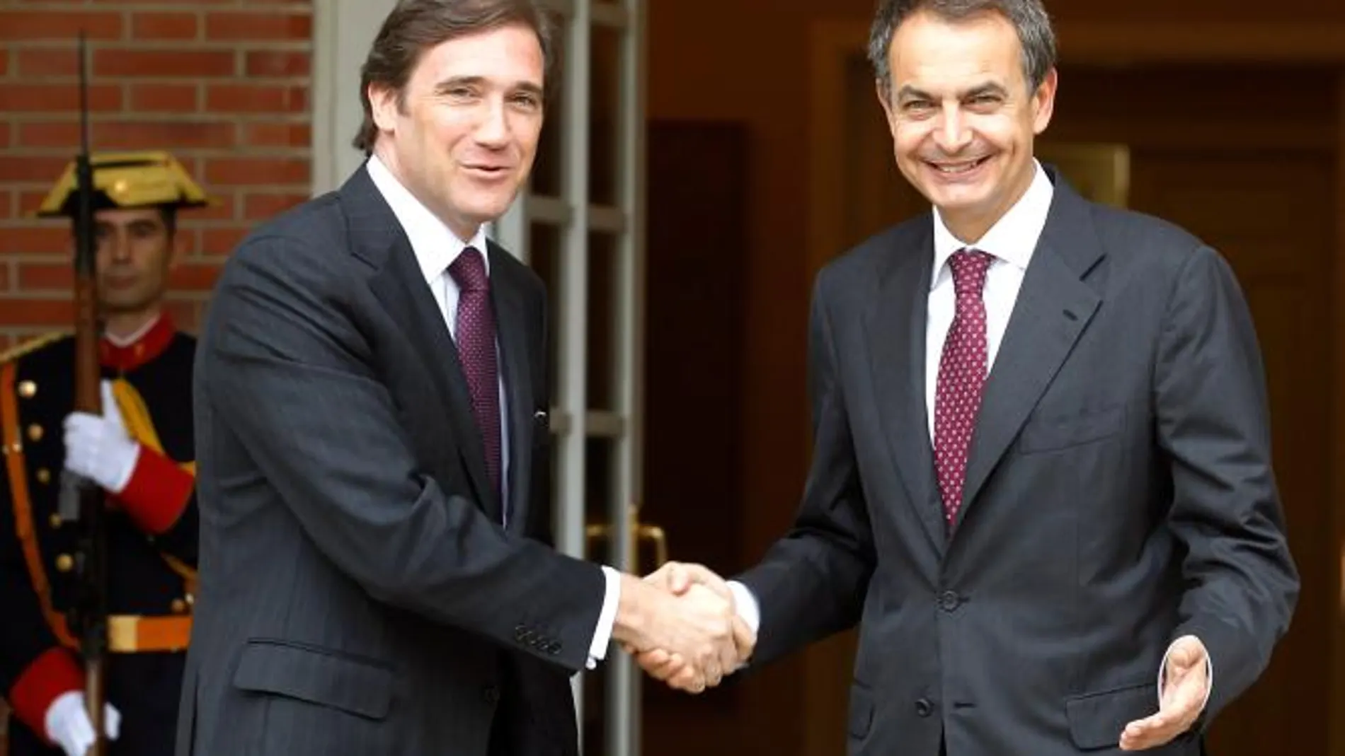 José Luis Rodríguez Zapatero recibió hoy al primer ministro portugués, Pedro Passos Coelho