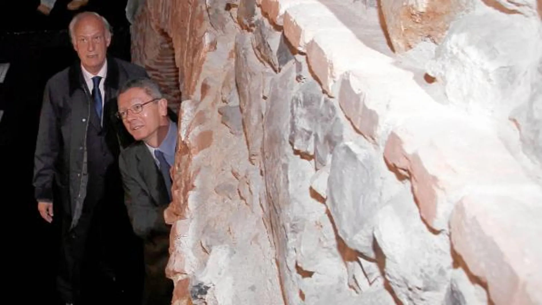 José Ignacio Echeverría y Alberto Ruiz-Gallardón visitaron el museo que abrió ayer sus puertas en Ópera