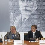 Zapatero, a Felipe González: «No estamos depres»