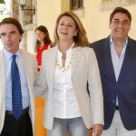El presidente de FAES, José María Aznar, arropó ayer a Cospedal