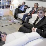 Los cuatro portavoces se reunieron para debatir sobre la Corporación
