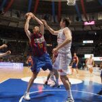 El Barcelona despacha a Caja Laboral y espera rival en la final de la ACB