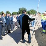 Antonio Silván visita las obras del EDAR de Viana, junto a Collantes, Carnero y Trillo-Figueroa