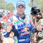 El piloto de Aviá celebra su tercer éxito en el Rally Dakar