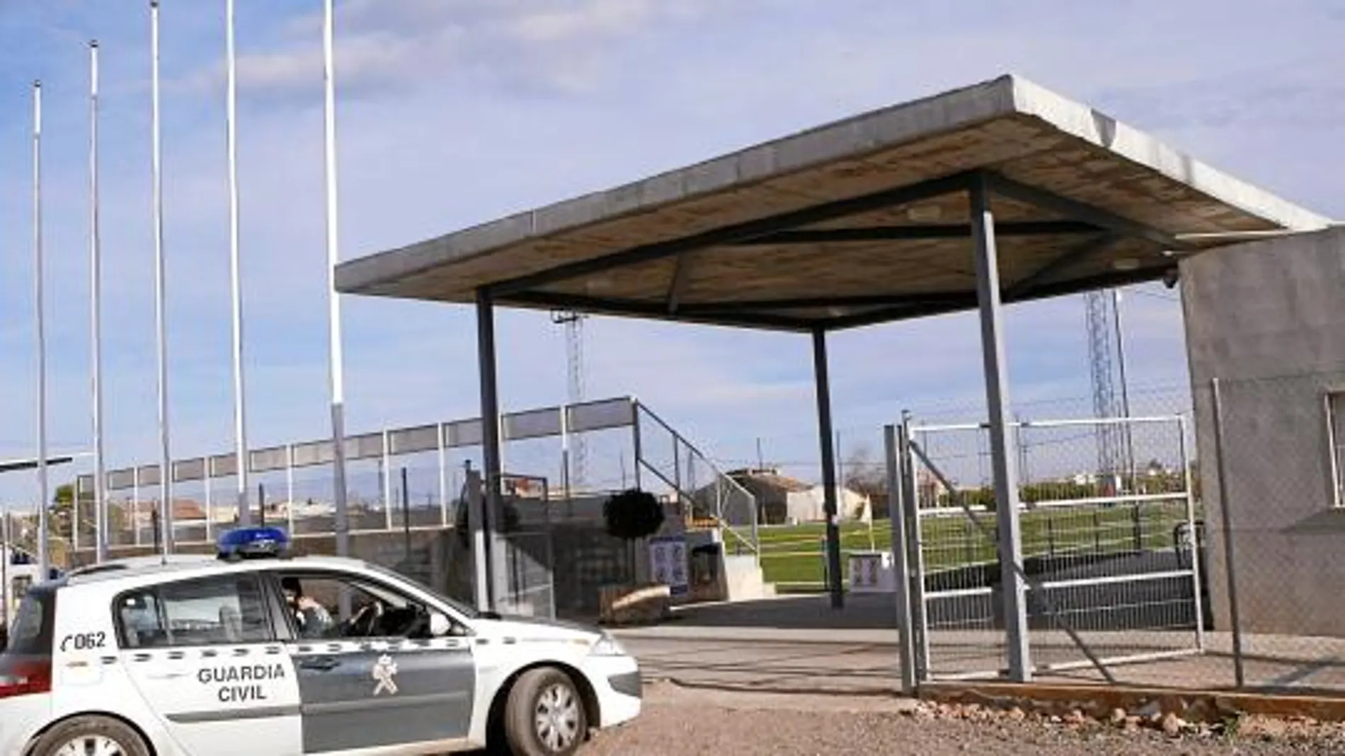 Imagen del campo de fútbol municipal donde falleció el chico