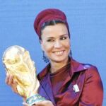 REINA DEL BALÓN: La «jequesa» viajó a Londres para apoyar la candidatura mundialista de Qatar 2022