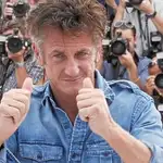  Sean Penn hace el ridículo