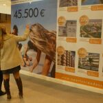 El precio de la vivienda libre modera su caída y baja el 3,5 % en 2010