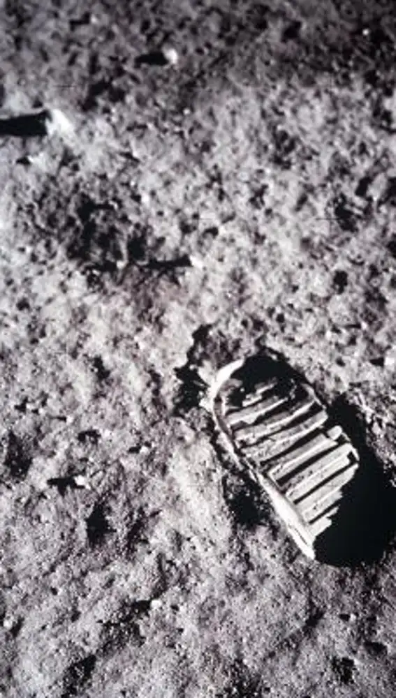 Huella de un astronauta en la Luna