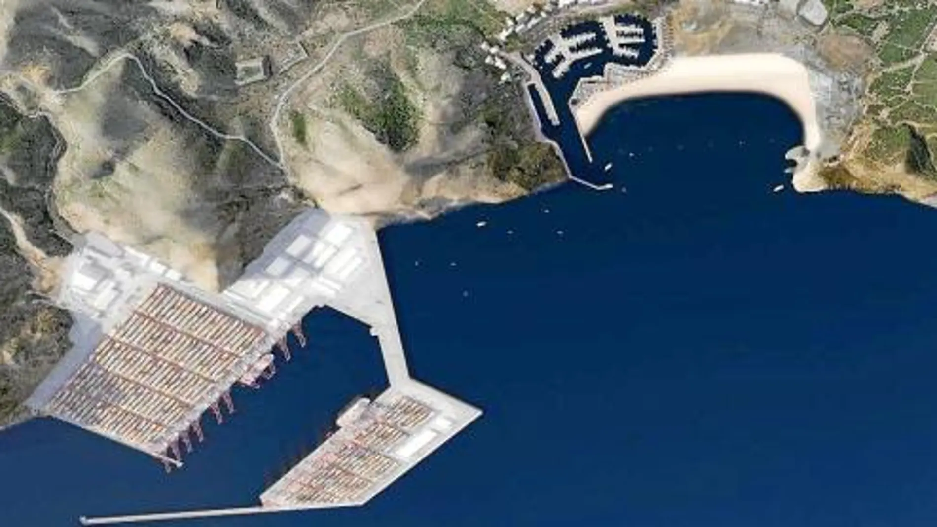 Recreación del macropuerto de contenedores que está proyectado para su realización en la bahía del Gorguel en Cartagena y que pretende servir de impulso para la economía regional