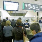 Pasajeros que tomaron el primer AVE Madrid- Barcelona