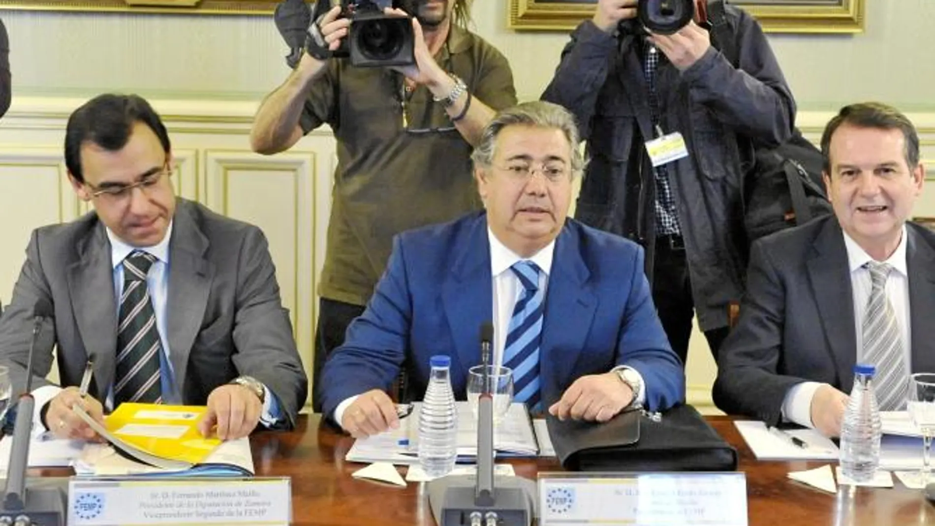 Fernández Maíllo: «Todos los proveedores cobrarán las facturas que se les adeuda»