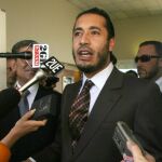 Saadi, hijo de Gadafi, ha pedido garantías para entregarse, según los rebeldes