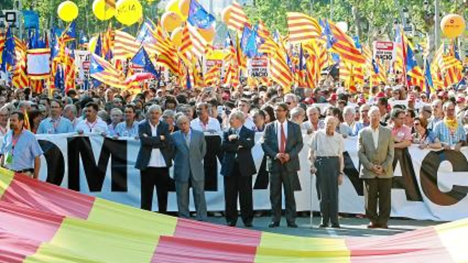 La frágil y pasajera unidad catalana
