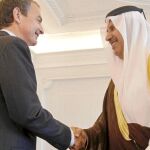 Zapatero hizo una gira por el Golfo en busca de inversiones que no llegan