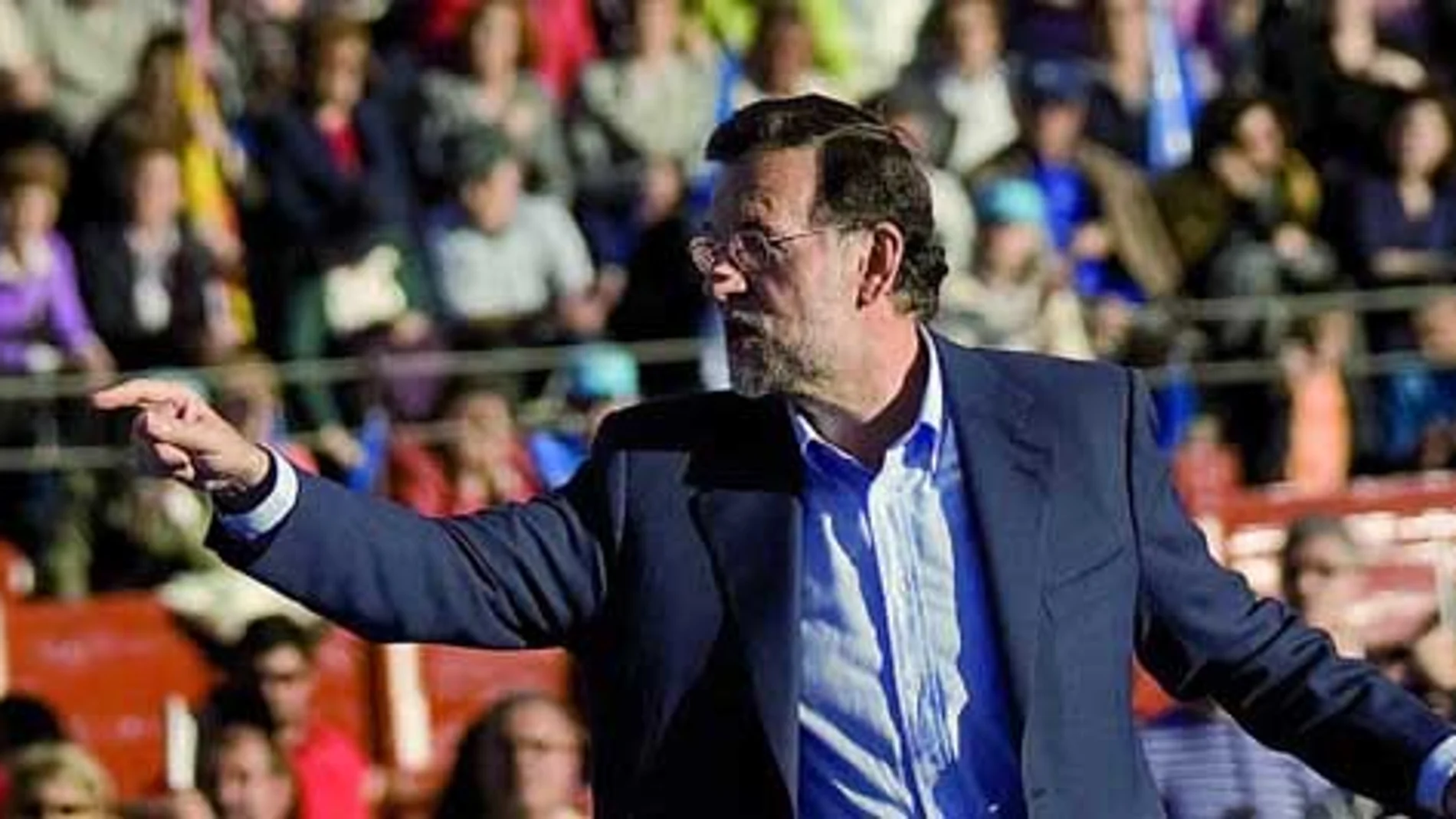 Mariano Rajoy, en un multitudinario mitin del PP