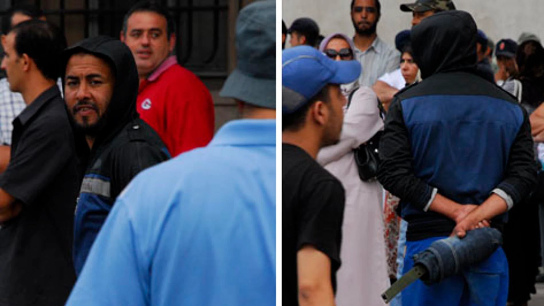 Este hombre que lleva un objeto sospechoso envuelto en un paño trató de intimidar a una periodista que cubría la manifestación convocada por el Movimiento 20 de Febrero
