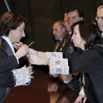 La presidenta del TC, María Emilia Casas, en la toma de posesión de los nuevos magistrados