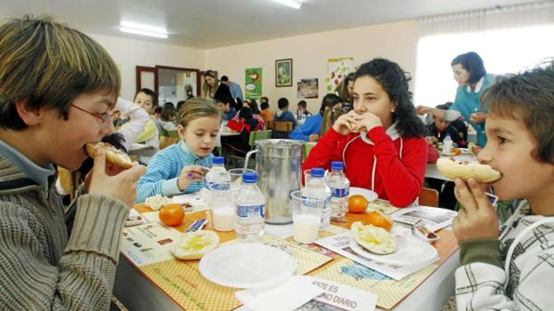 Miles de alumnos se benefician de las mejoras en casi 500 centros educativos