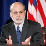 El presidente de la Reserva Federal, Ben Bernanke, insistió ayer en la debilidad del crecimiento de EE UU