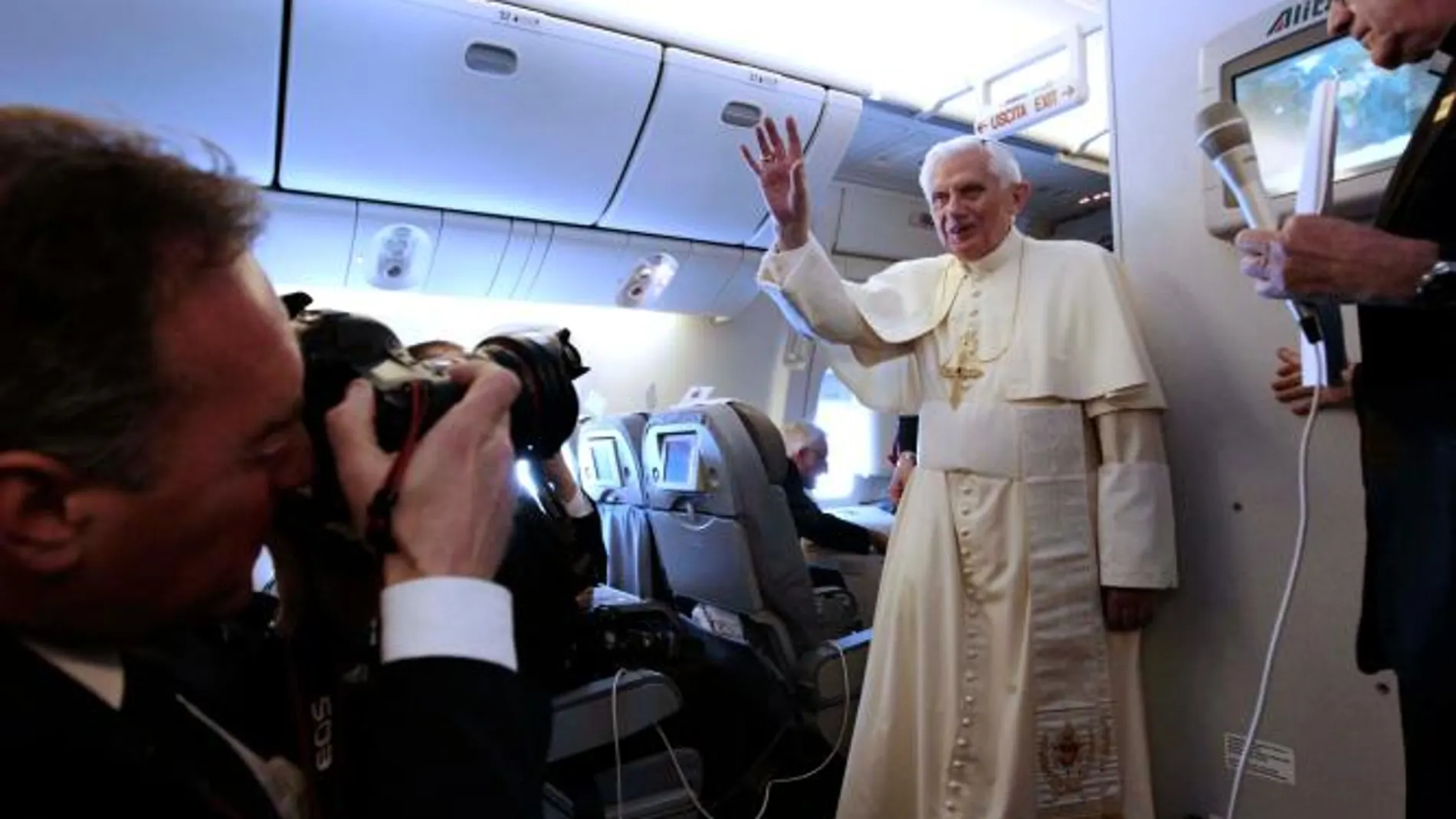 Benedicto XVI llega a México