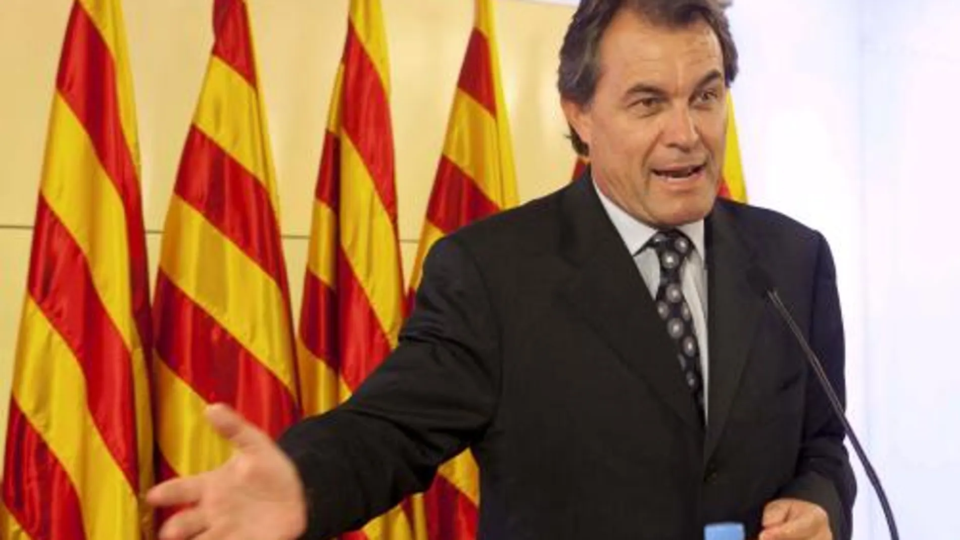 Artur Mas pretende hacer un mapa catalán de la inmigración irregular