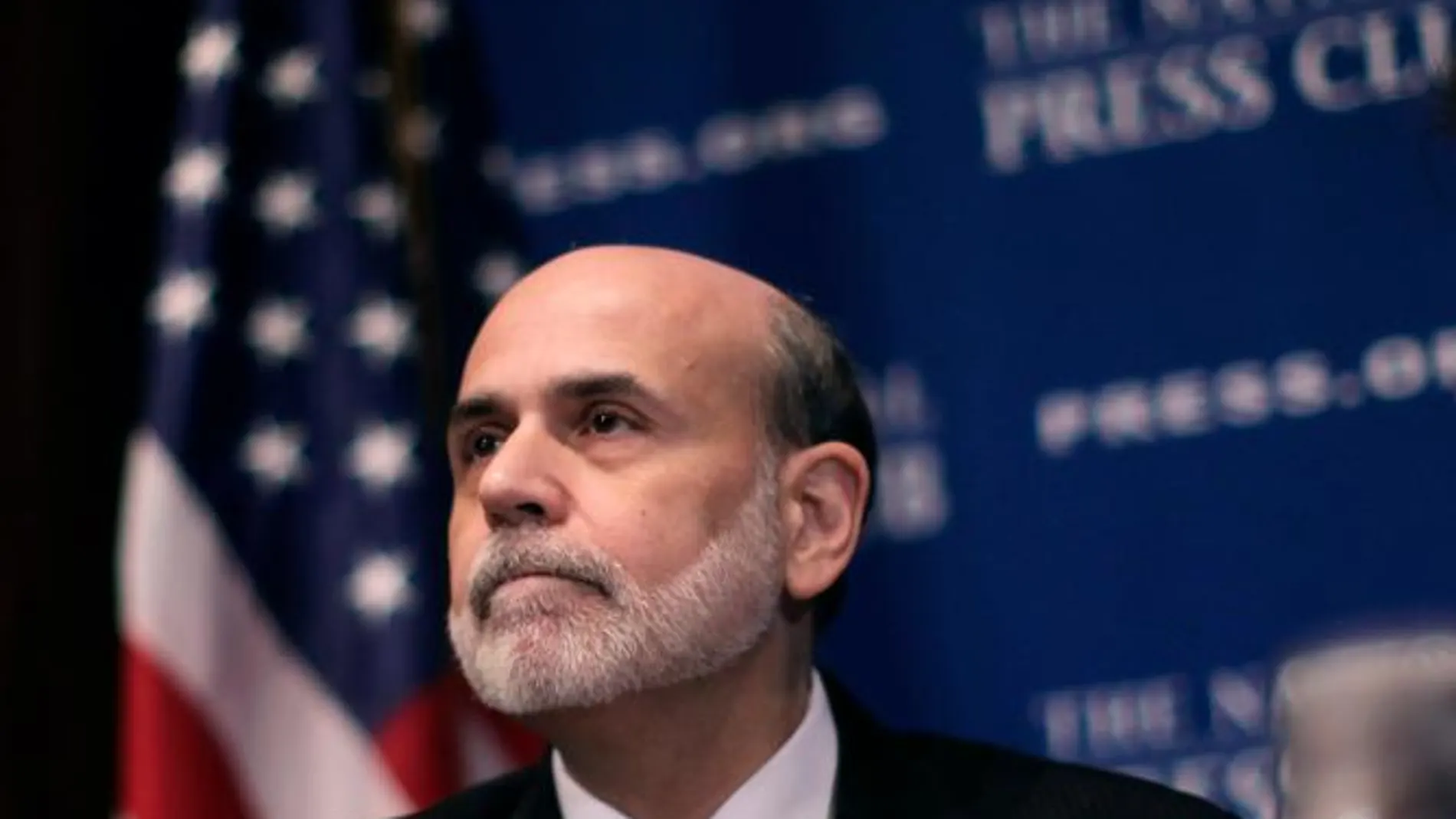 Bernanke: Fed estudiará nuevas medidas de estímulo el mes próximo