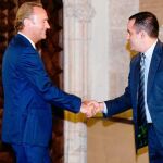 El portavoz del PSPV, Jorge Alarte, antes de comenzar la reunión con el jefe del Consell