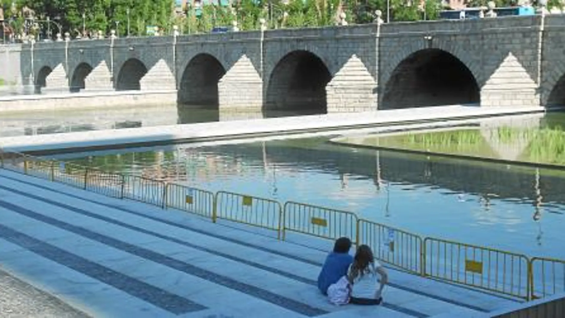 Cafés con vistas al río