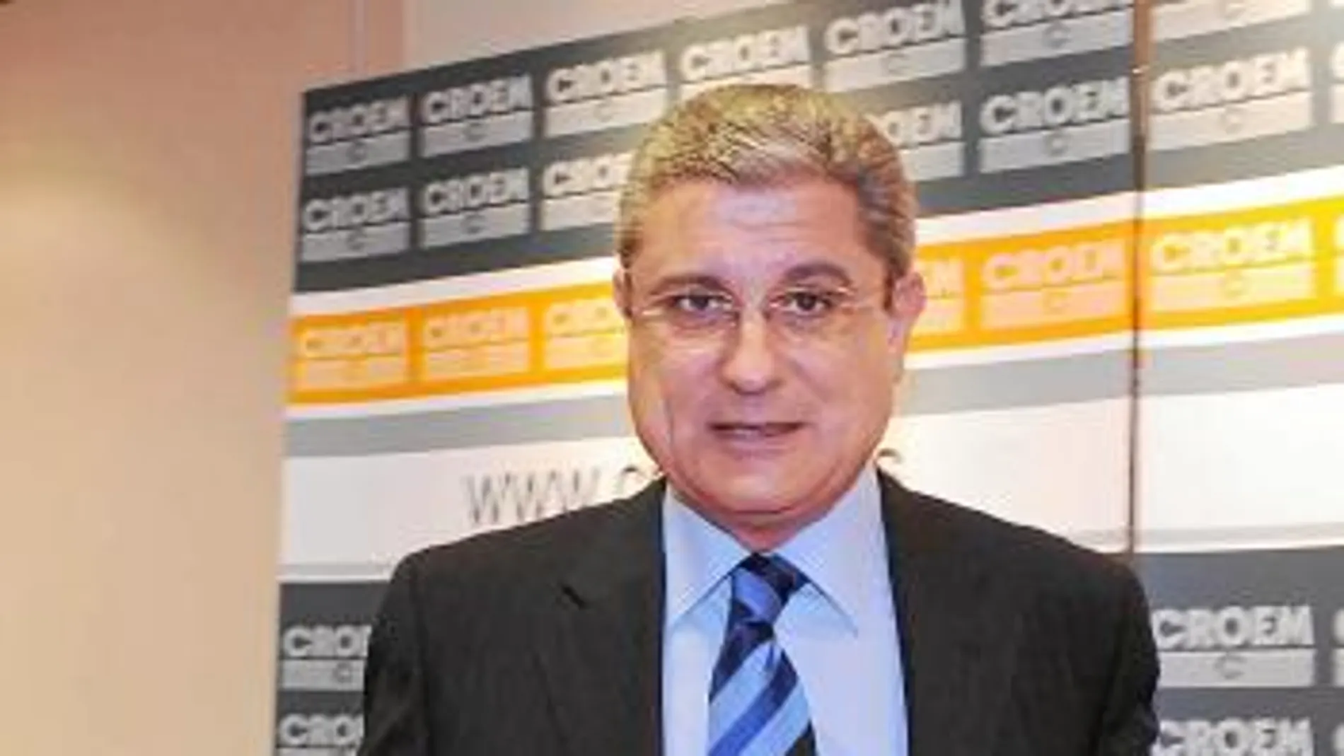 El presidente de la Confederación Regional de Organizaciones Empresariales de Murcia, Miguel del Toro