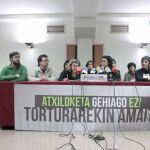 EA, Aralar y la izquierda abertzale exigen que se «acaben» las detenciones