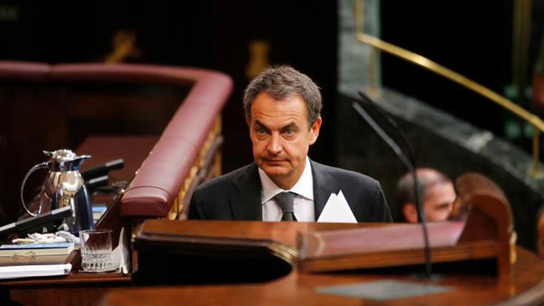 Zapatero anunciará hoy el adelanto de las elecciones